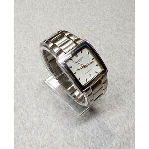 Kenneth Cole New York Men KC3329 Dress Date Silver Tone Quartz 32mm Watch